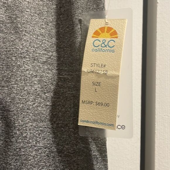 NWT C&C California Gray Capri Pants, Size Large - Picture 4 of 7